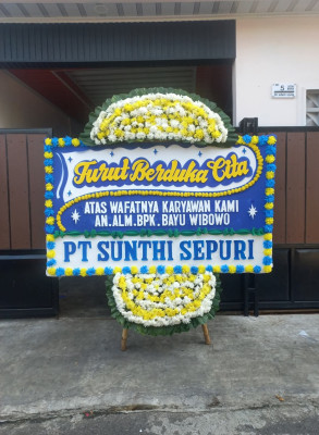 Papan Bunga Duka di Katongan